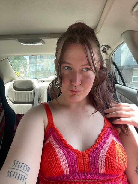 Goddess Girl topless onlyfans