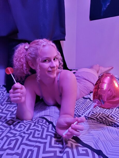 April Mae only fans content