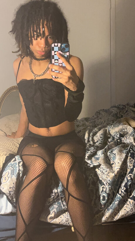 Svnday_ onlyfans creator