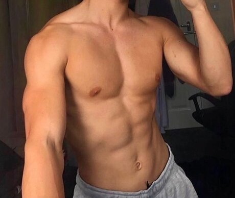 Ross MacBlain onlyfans star