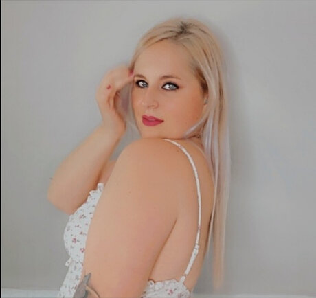 Hummingbird leaked only fans