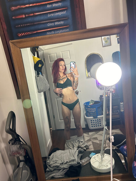 Emi Arche onlyfans naked leak