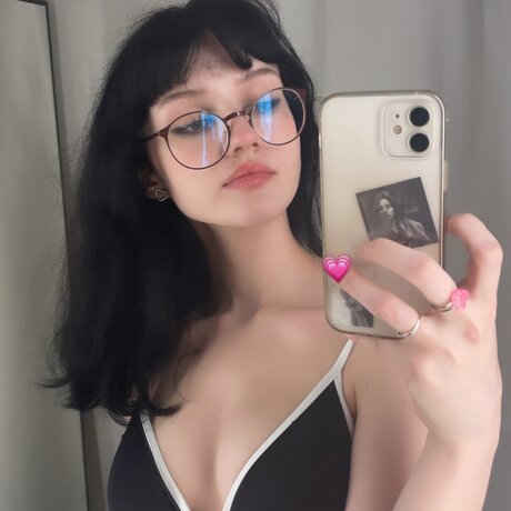 Wanda_ onlyfans model photos