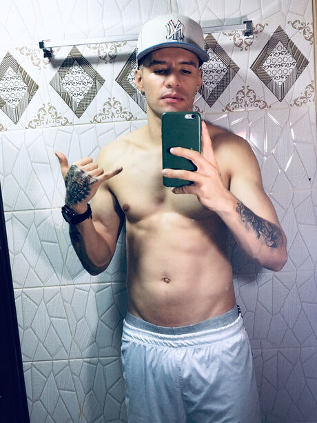 munera19 onlyfans naked