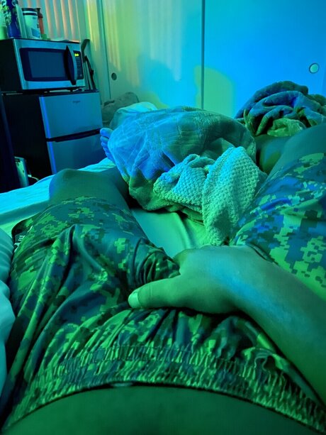 King Thomas nude onlyfans leak