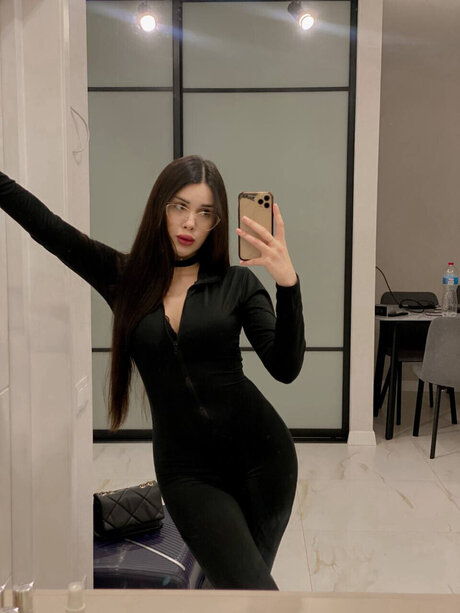 Elmira onlyfans model