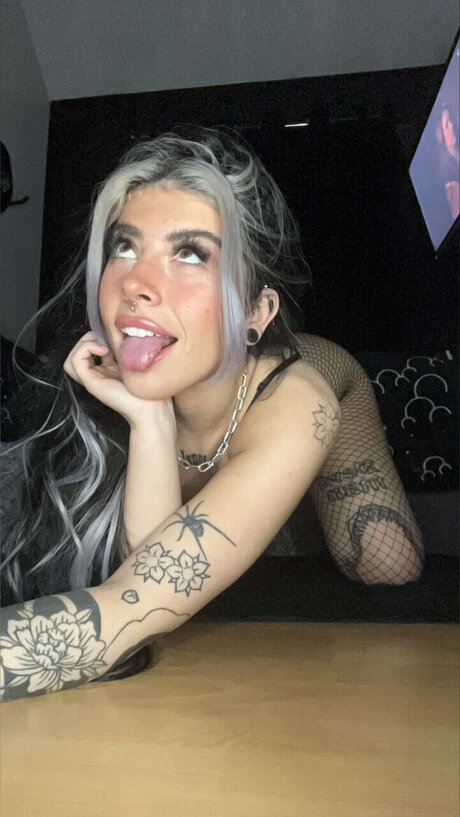 Violet Elsher nude leak onlyfans