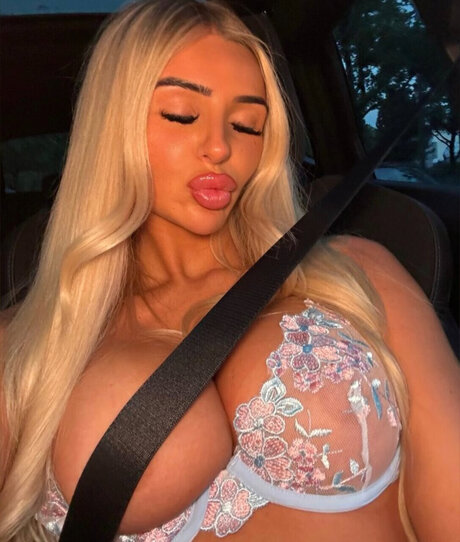 Ellie Mae_ onlyfans leak new