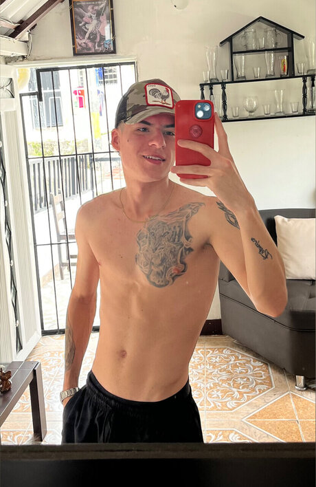 Jonathan G mez onlyfans porn leaks