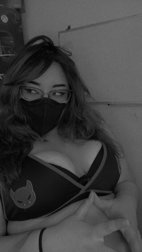 _La Solo Elii_ onlyfans strip