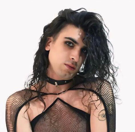 Skinny Softboy onlyfans star