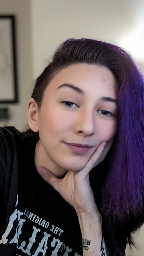 Lovely Lucy NO PPV onlyfans picture