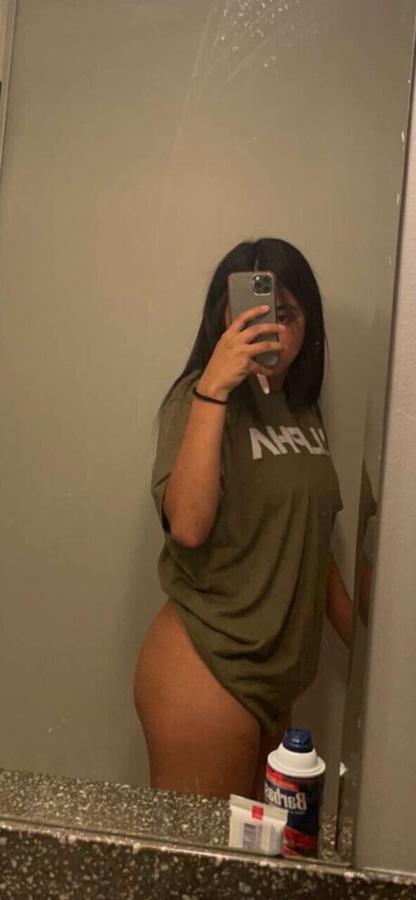 Izzy Rodman onlyfans leaked naked