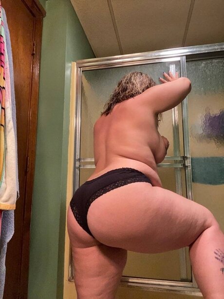 Mrs C A V_ leak only fans