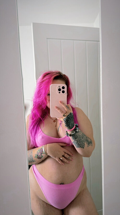 xo MissMai onlyfans nude