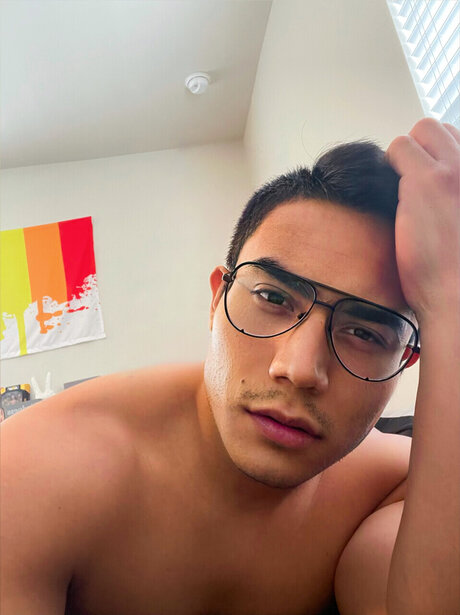 _J A K E_ onlyfans strip