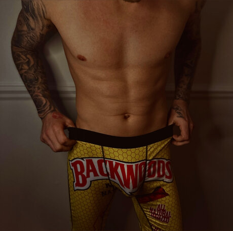 Strap pouchon free new onlyfans leak