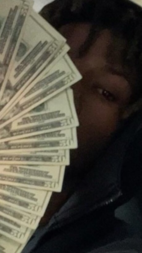 GLO WRLD leak onlyfans nude