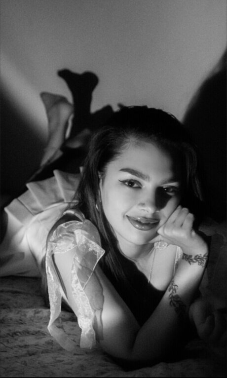 Kitty Fay onlyfans model images