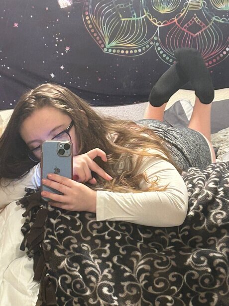 NikiPre onlyfans explicit content