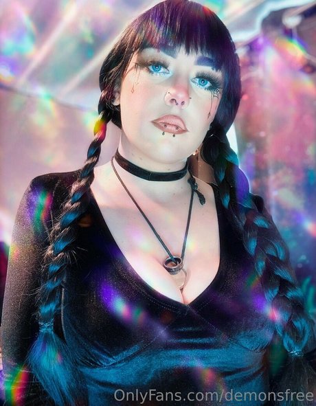 demonsfree onlyfans pics nude