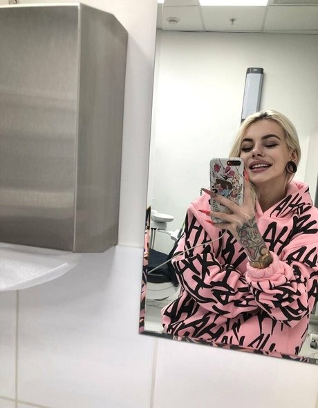 kendraa lane nudes onlyfans leaked