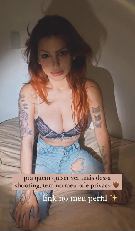 Lindsay Woods only fans content