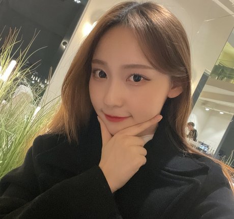 sexy ebony onlyfans naked depiction