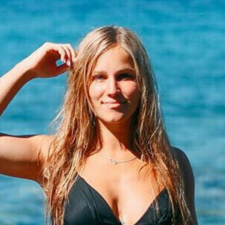 Nadja Arhar onlyfans nudes