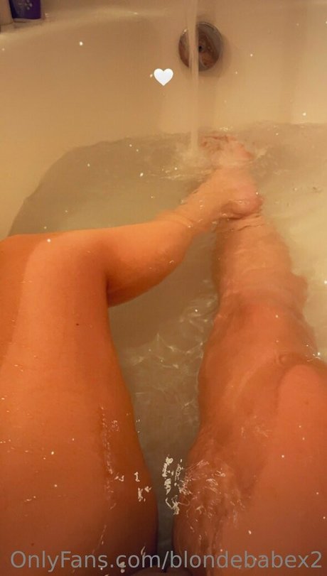 blondebabex2 onlyfans strip