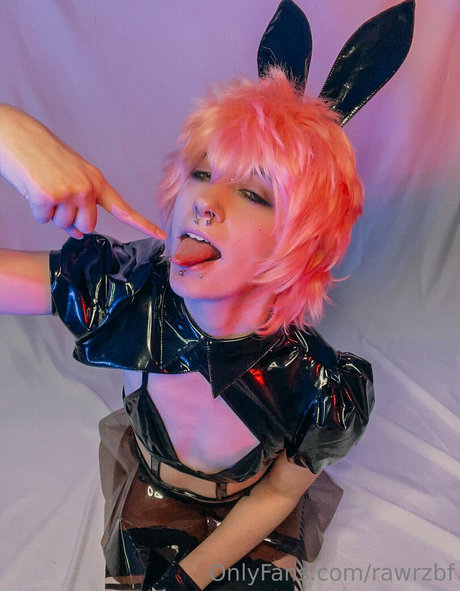 rawrzbf tits onlyfans