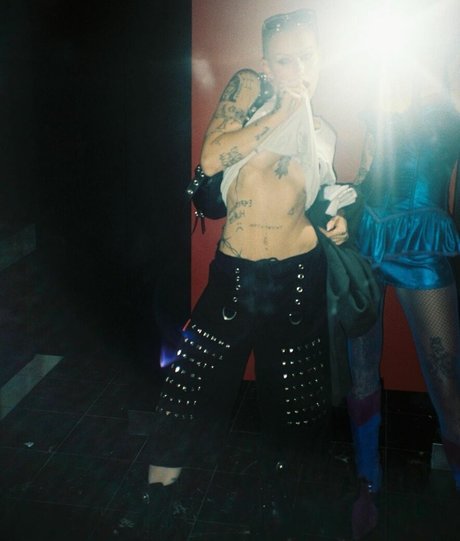 Siiickbrain onlyfans leaked tits