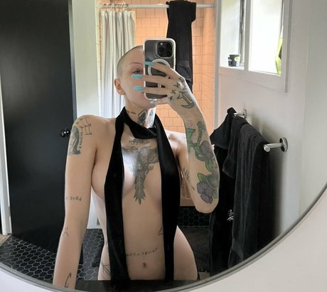 Siiickbrain sexy onlyfans