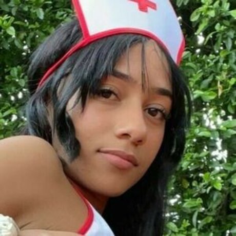 Valentina Petit onlyfans leaked