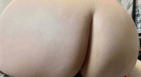 Addyfuegar onlyfans nude