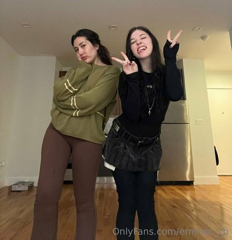 Emmac cb nude onlyfans leaked