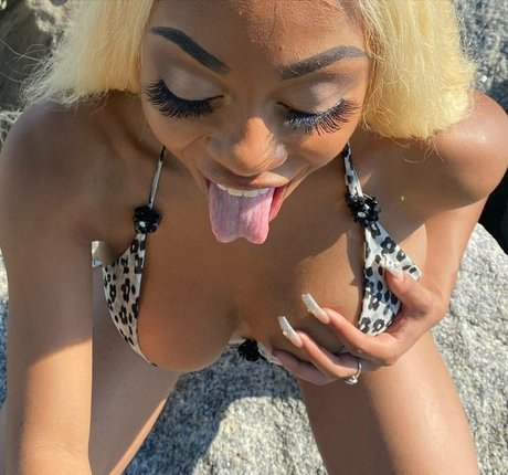 bodyonrose onlyfans sextape