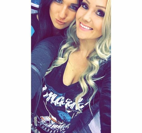 Amber BeIarski onlyfans leake