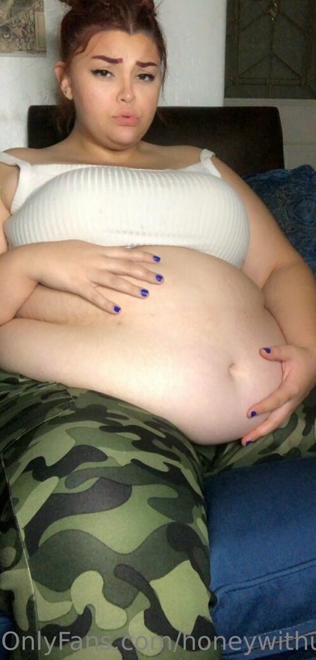 honeywithuhtummy onlyfans leaked