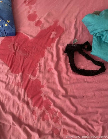 curvymom95 onlyfans porn