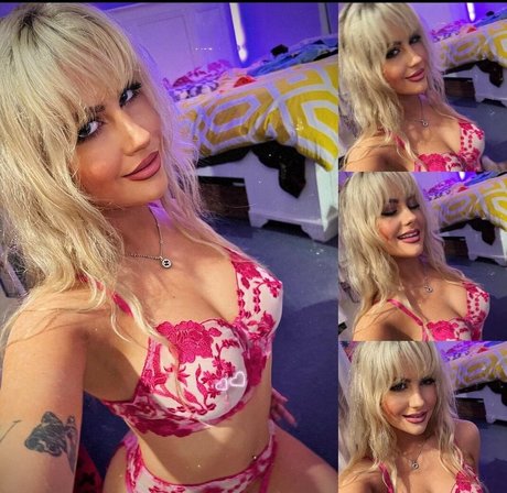 Astrid Daniel onlyfans nude tits