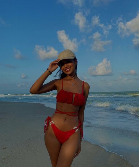 jaruwanzehrer onlyfans leams