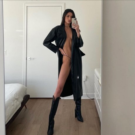 Dani Carbon onlyfans nudes leak