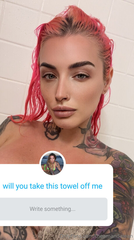 Theamandajean onlyfans archive