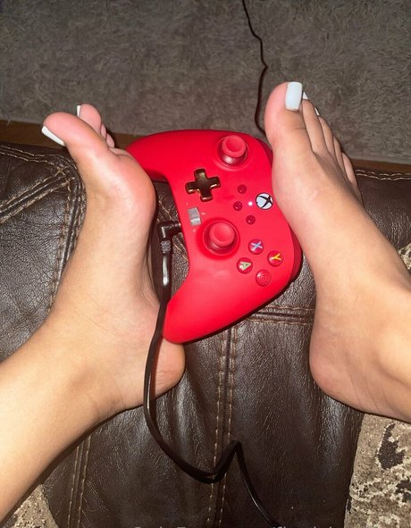 fineislandfeet onlyfans post