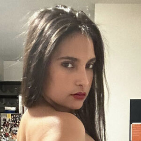 Beachlovaa nsfw onlyfans