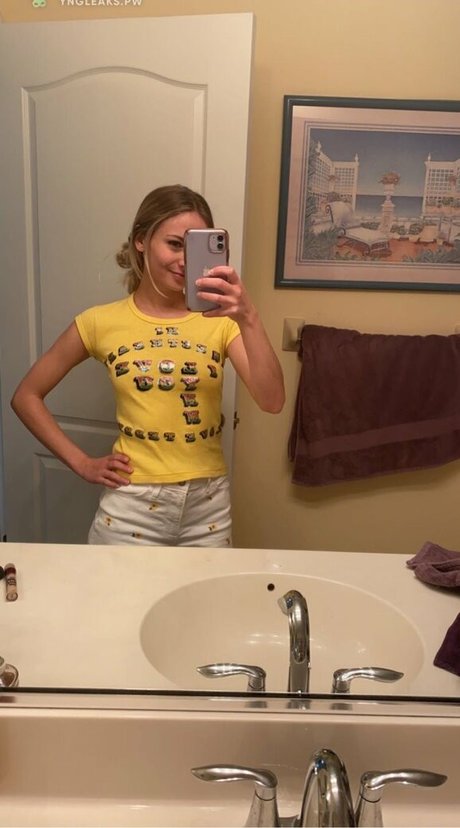 Tarah Kayne leak onlyfans