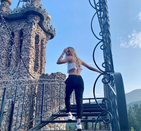 Tarah Kayne onlyfans free