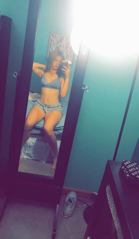 Kaelyn Myers onlyfans naked pics