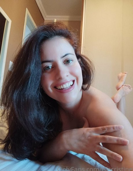 isiscristine naked onlyfans leaks
